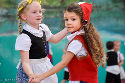 little dancers